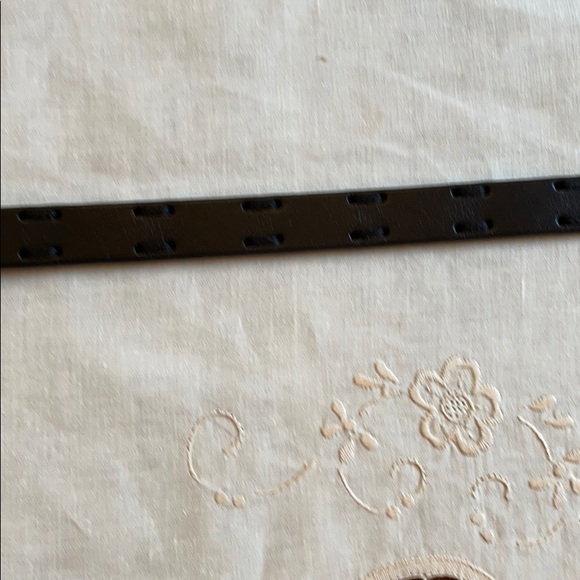 Liz Claiborne Belt - Picture 7 of 7